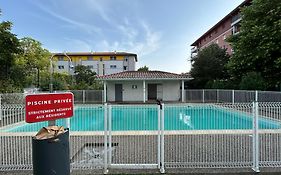 Appartement Cosy Agen Centre Avec Lit King Size